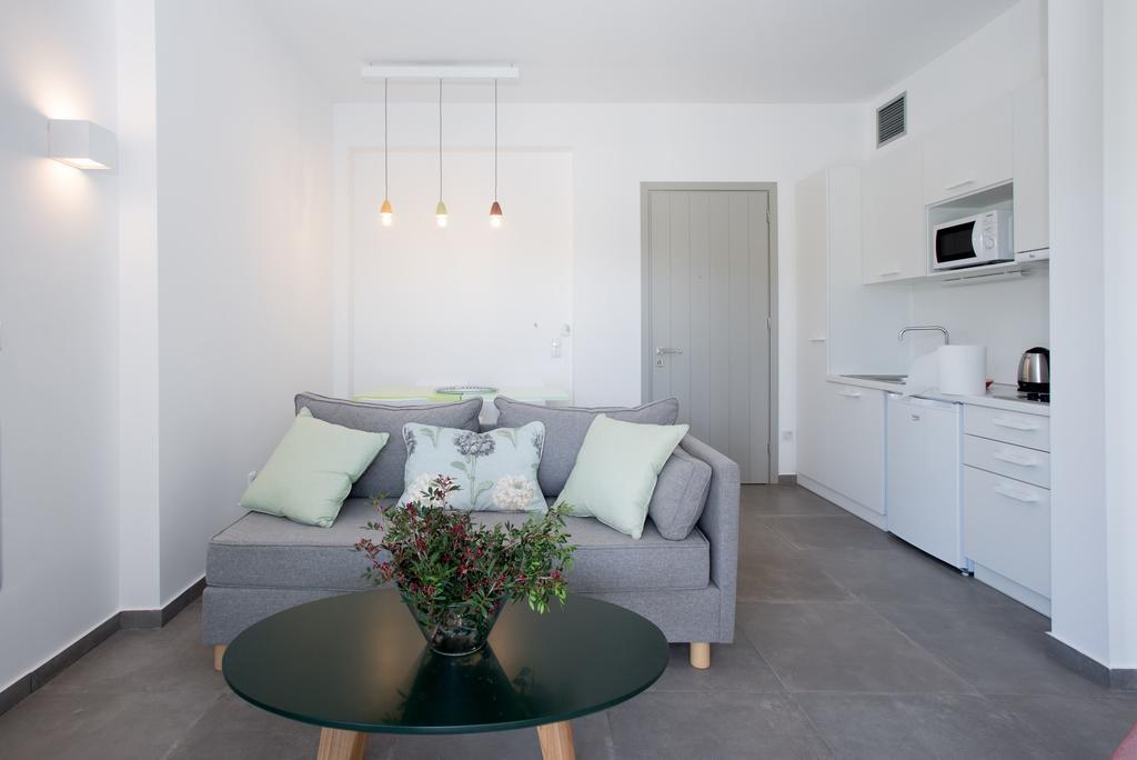Apartment Pefkides Marathopoli